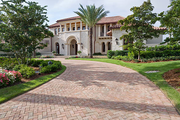 Professional Driveway Pavers in Bell Gardens, CA